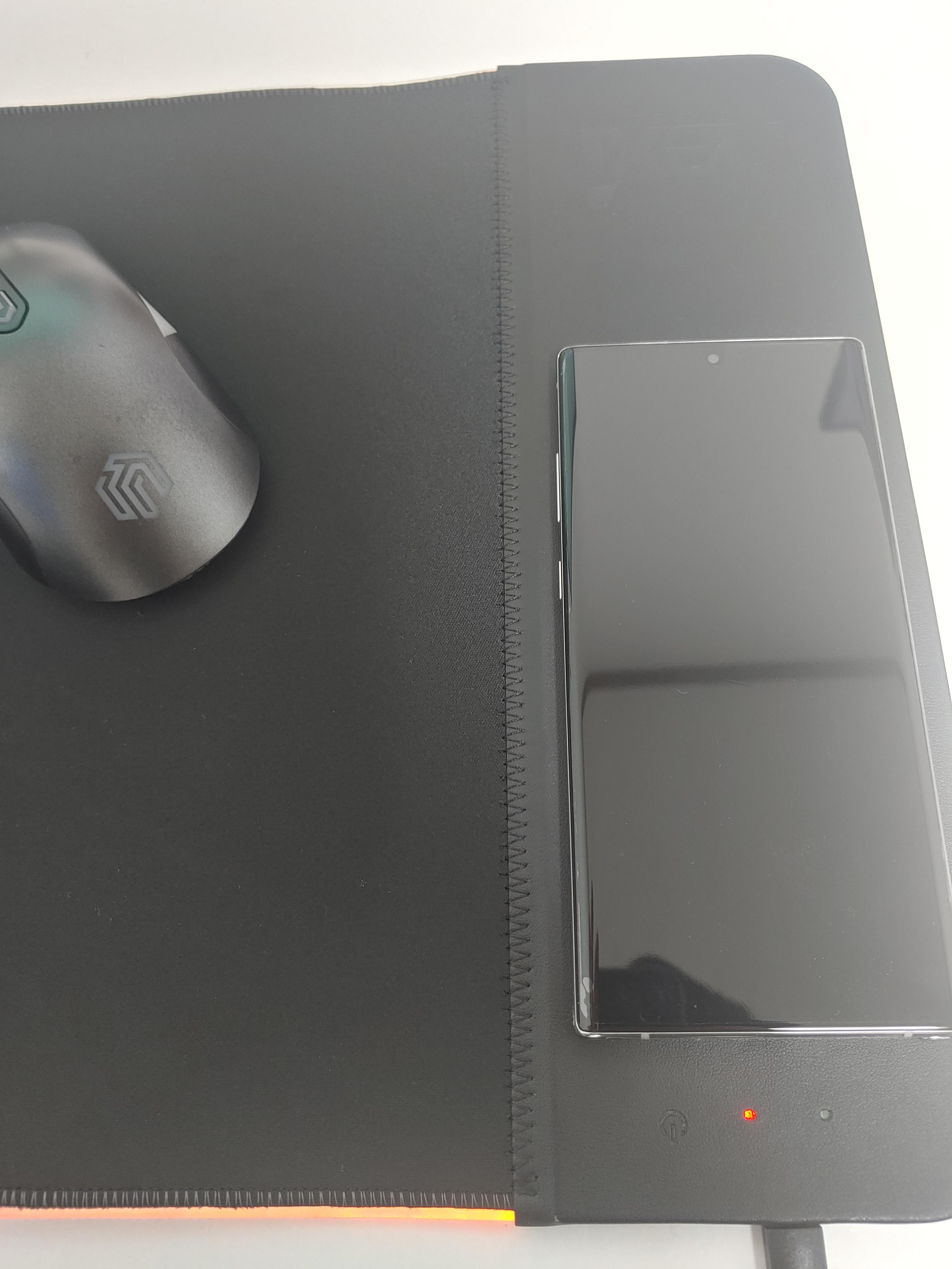 내돈내산) NS[NEXI] 장패드 NX-WMP100 무선충전패드 NX1010 [블랙USB] 실구매 및 사용후기 리뷰