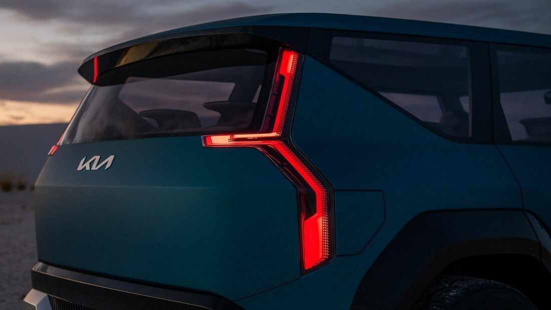 EV9
