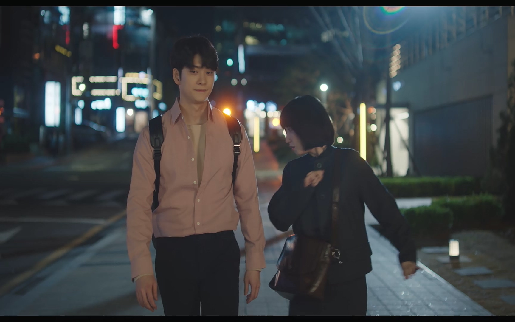 이상한 변호사 우영우.E9p.NF.WEB-DL.AAC.H264-With.mp4_20220814_164738.088.jpg