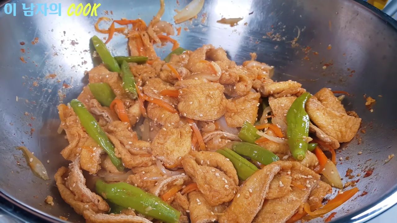 “배가 불러도 젓가락을 멈출 수 없습니다” 두부조림보다 10배 더 맛있고 고소하고 쫄깃한 유부조림 레시피 27 img