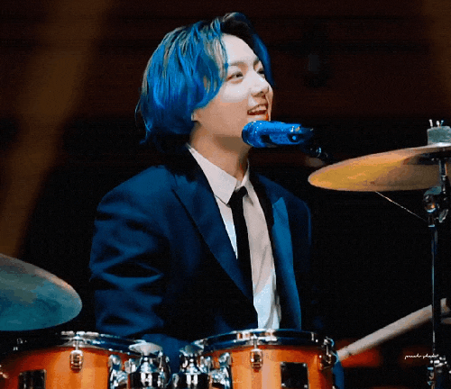  [BTS] 방탄소년단 정국 : 그래미 자선공연 MusiCares -Dynamite 드럼 치는 전정국 움짤