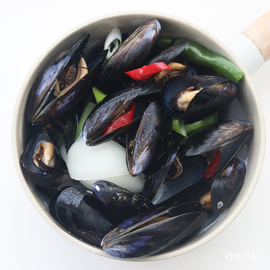 백종원 홍합탕 만드는 법 시원 뜨끈한 국물 술안주로 굿!
