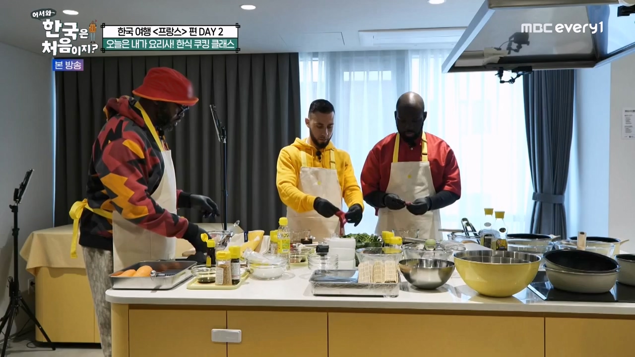 어서와 한국은 처음이지 시즌2.E312.240503p-NEXT.mp4_20240503_203750.087.jpg