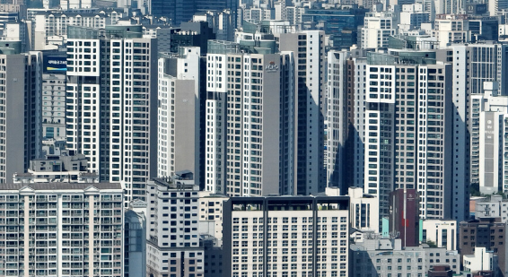 서울 아파트 가격 상승, 전국 하락 지속