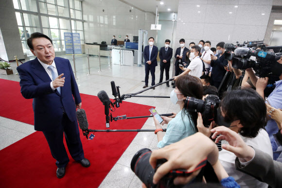 minjoo_hongtae-1828433626029269009-0.png