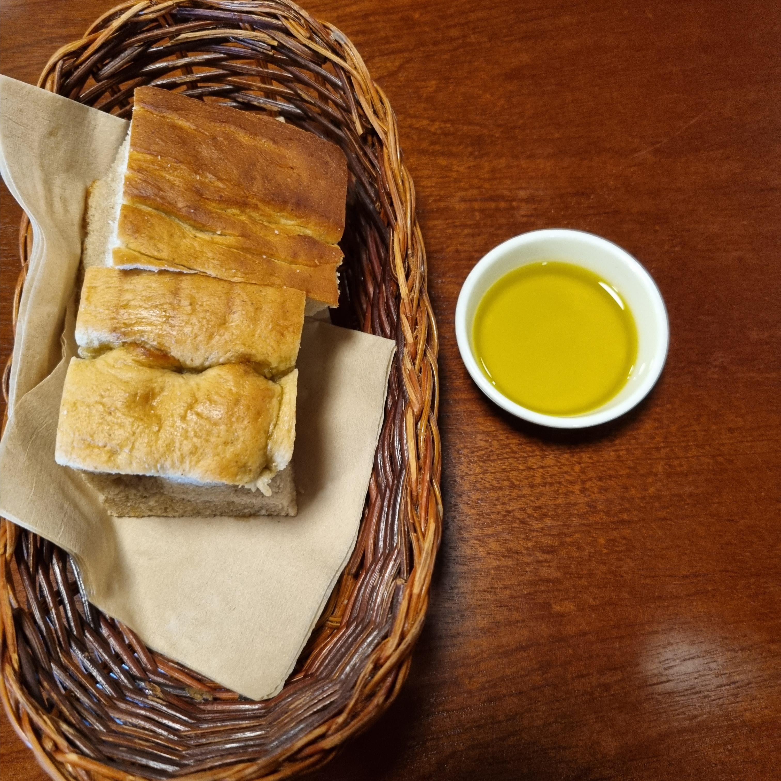 식전 식빵 장진우식당