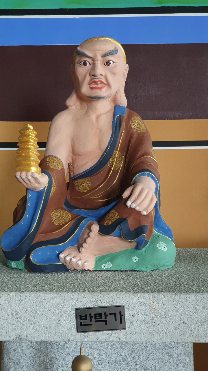 img.jpg