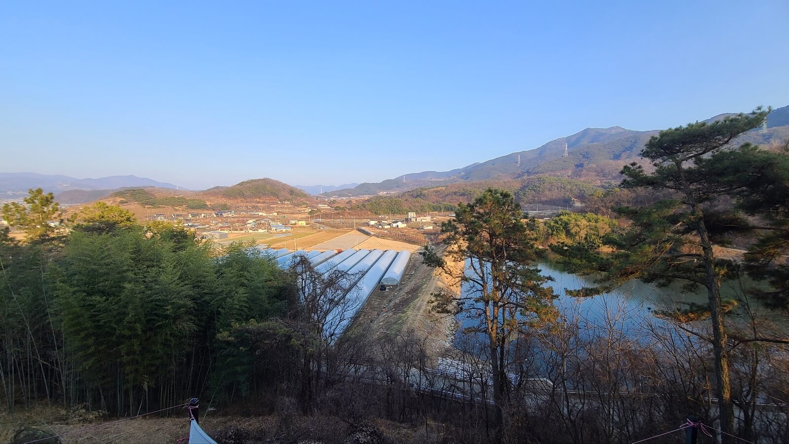 뷰3