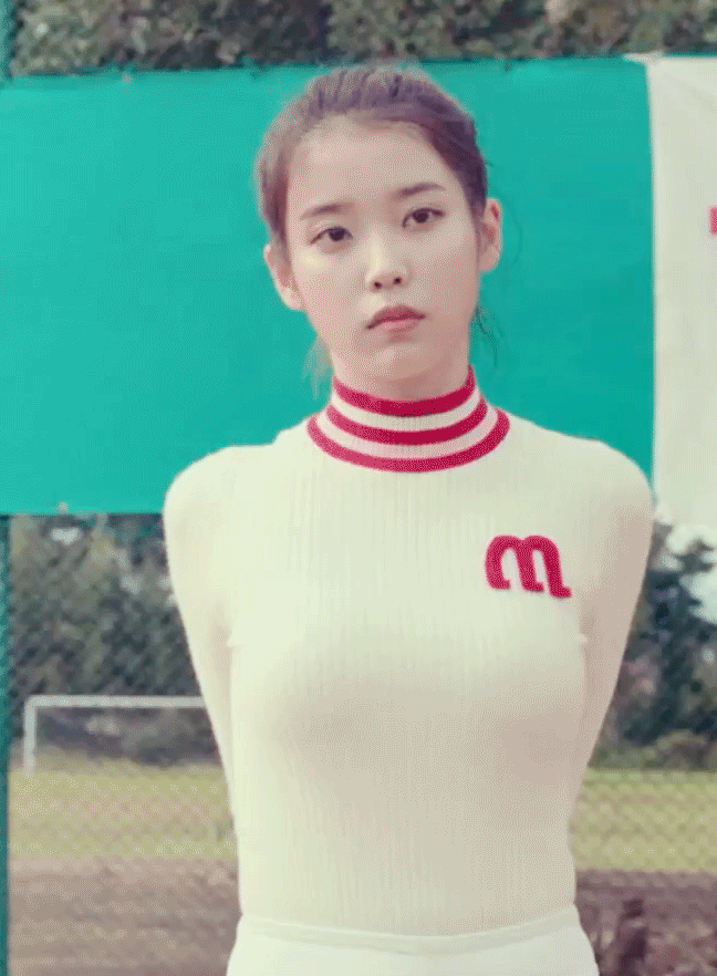  아이유 스트레칭 모음 jpgif