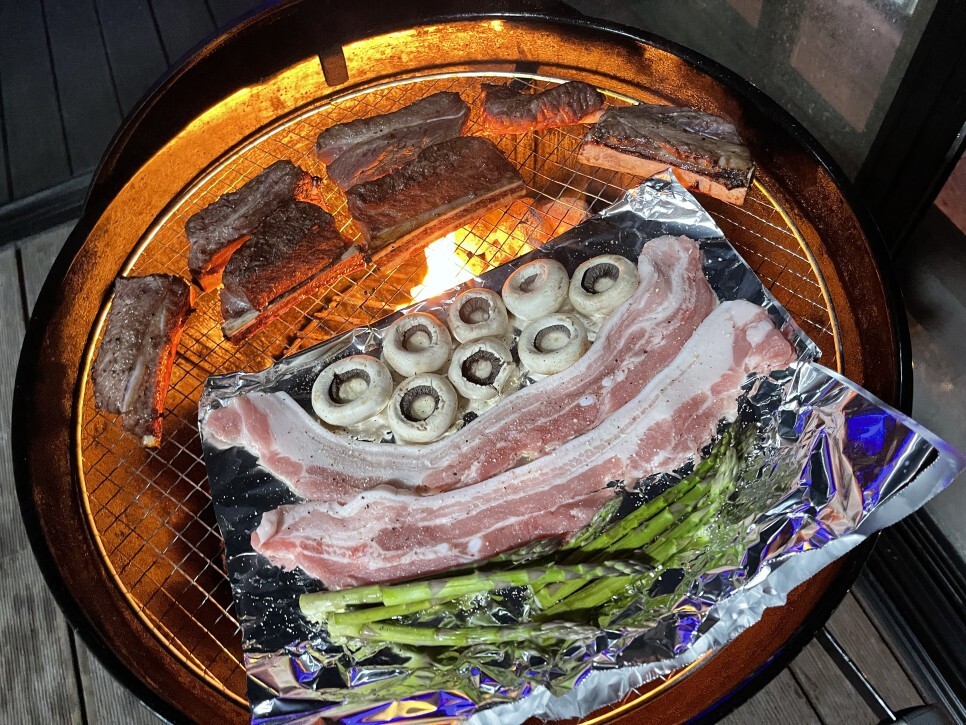  가족여행에서 구워본 우대갈비와 프렌치랙