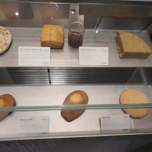 잠실롯데월드몰 블루보틀 디저트 메뉴 1