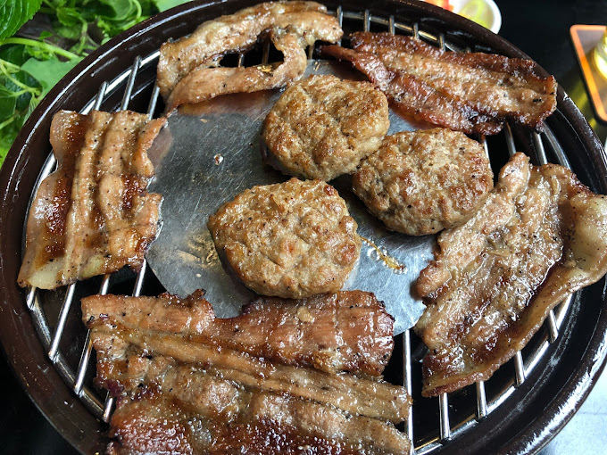  베트남 호치민 1군 분짜 맛집 꾸안넴