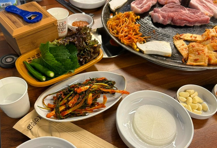 싹쓰리솥뚜껑삼겹살망우점 이미지