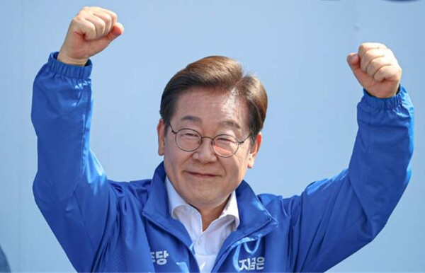 자유정보통신 이미지