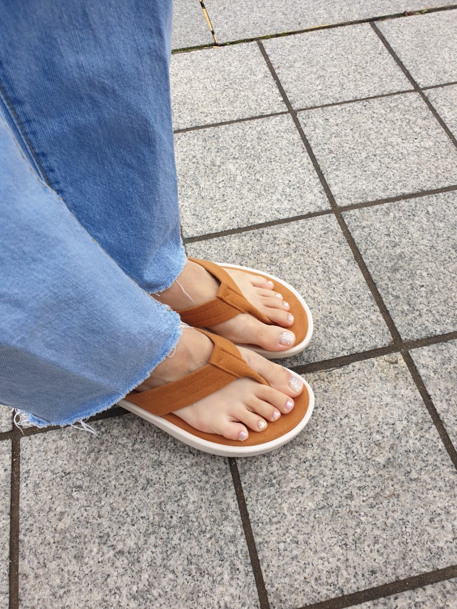 19도 21도 서울 가디건 내츄럴룩 비오는날 청바지 코디 20210618 20대 여성 데일리룩 기온별 복장 (오늘 날씨복 차림) 여름 7