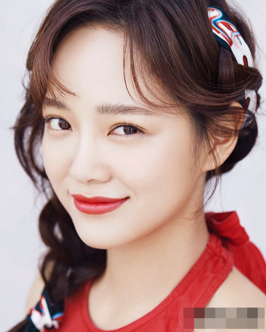 배우 김세정