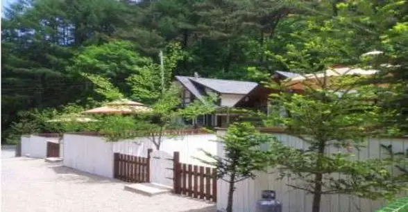 작은통나무집펜션