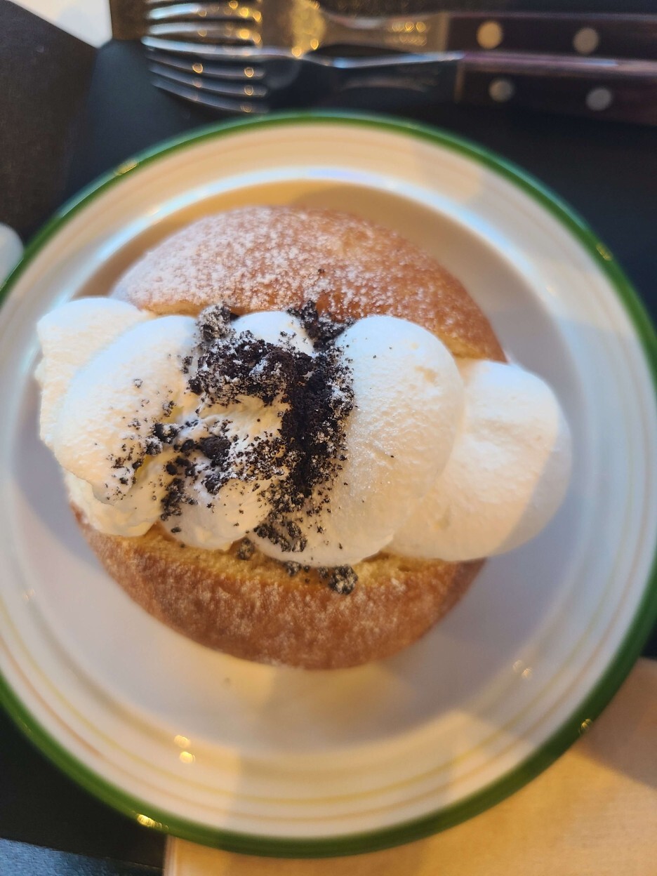 이름모를 빵