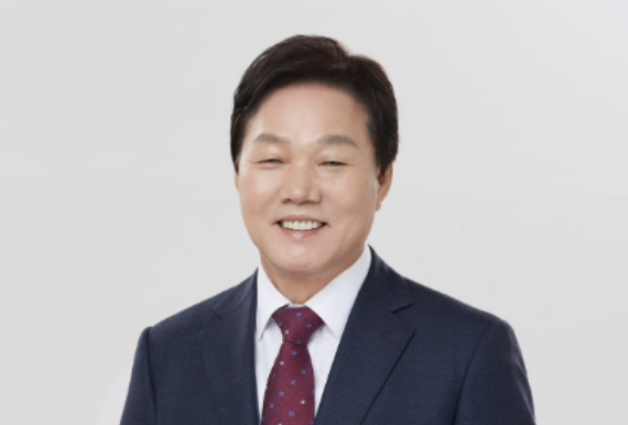  박완수 고향 나이 학력 이력 프로필 - 경남지사 출마, 창원시장 출신