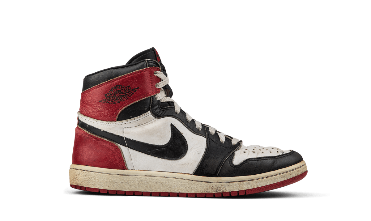 1985 jordan 1 black toe