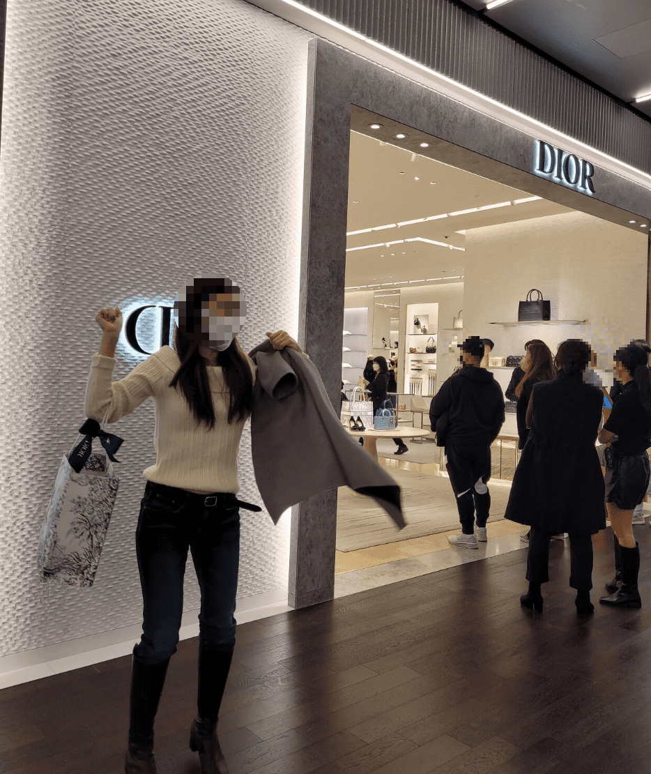  갤러리아 광교 백화점 디올 카로백 스몰 내돈내산 후기!