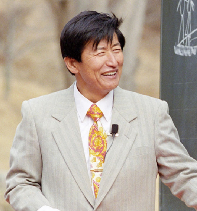 나는 하나님 정명석입니다