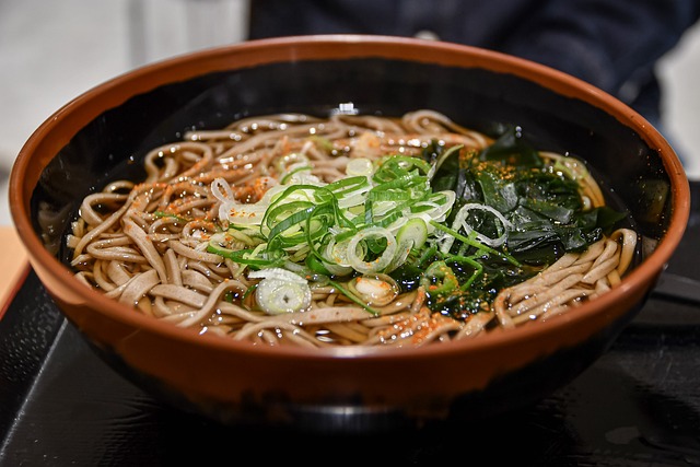 여름철 입맛 돋우는 시원하고 맛있는 면요리 소개