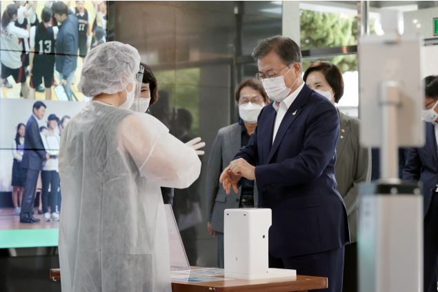  코로나 방역 실패 책임은 정부다!!!