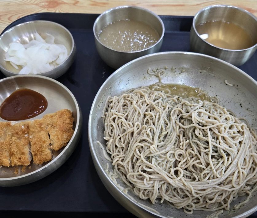조암순메밀막국수 이미지