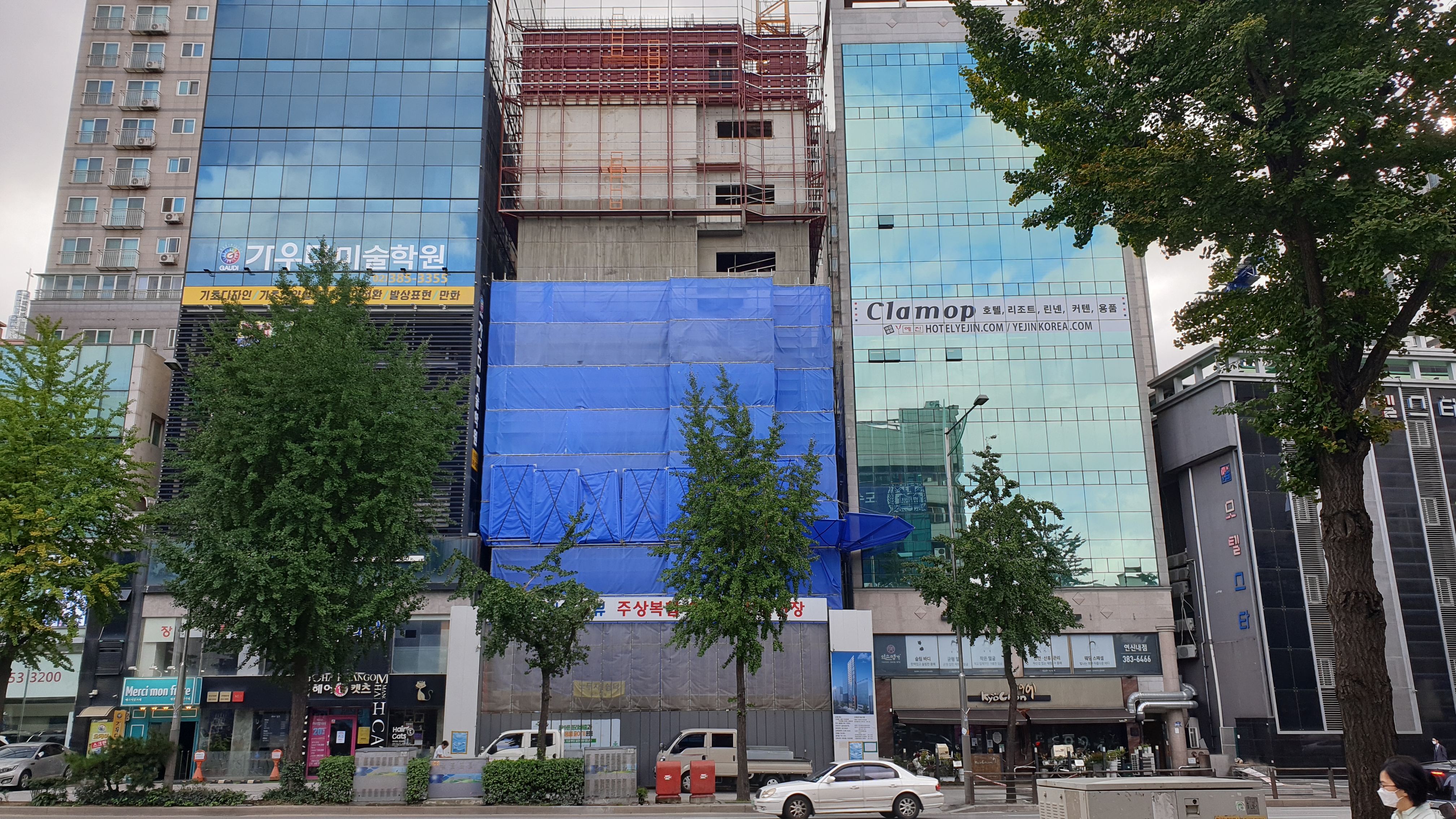  은평구 연신내역 건물 공사 현장 사진 106 효민아크로뷰 주상복합 아파트 신축현장 (korean construction)