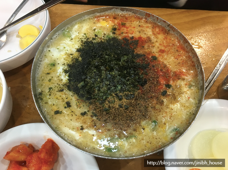 전국 여행 14일차 (1/2) - 전주 베테랑분식