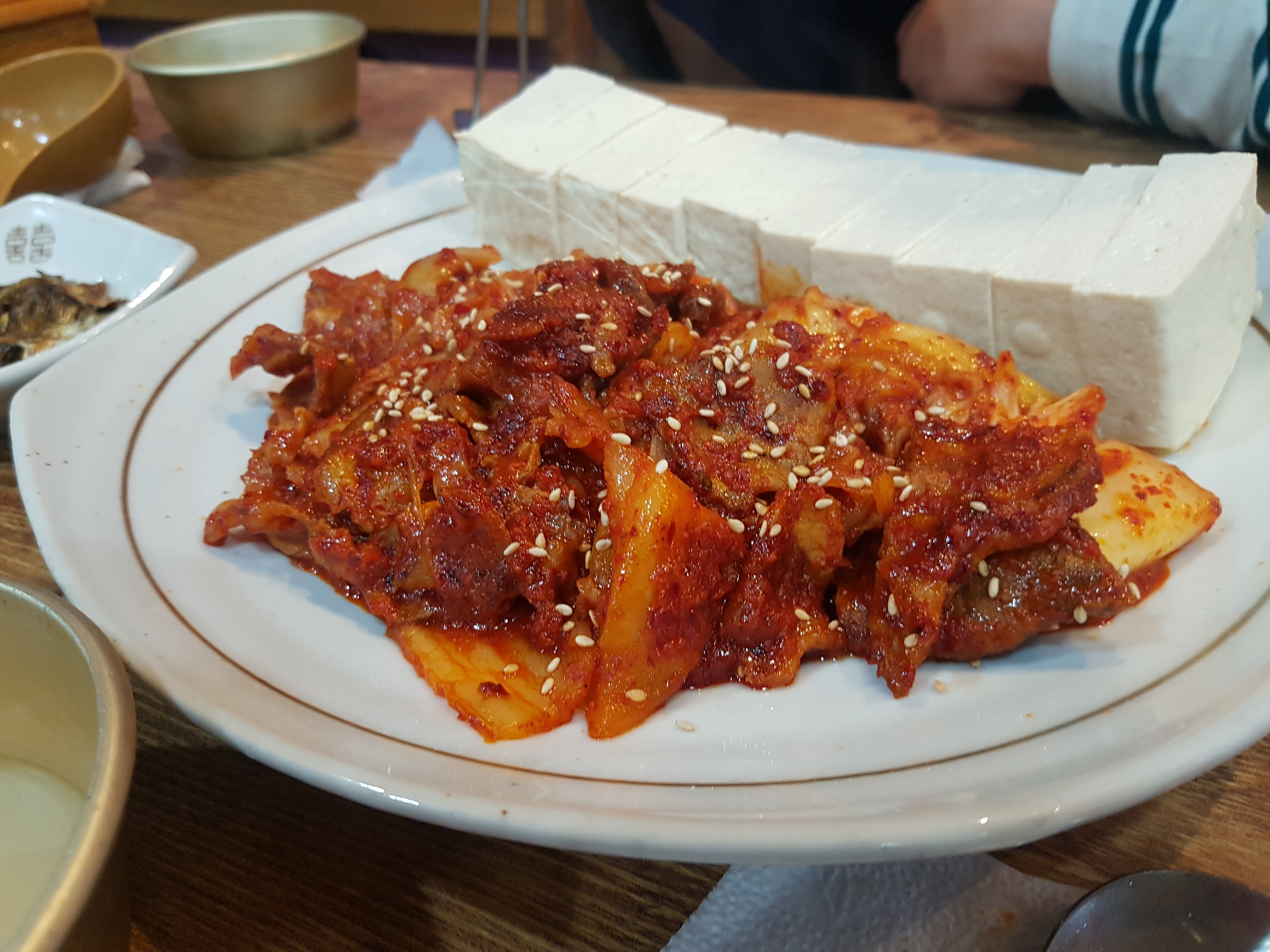  경산 영남대 막걸리 안주 맛집 - 좋은친구들(feat, 꿀막, 두부김치)