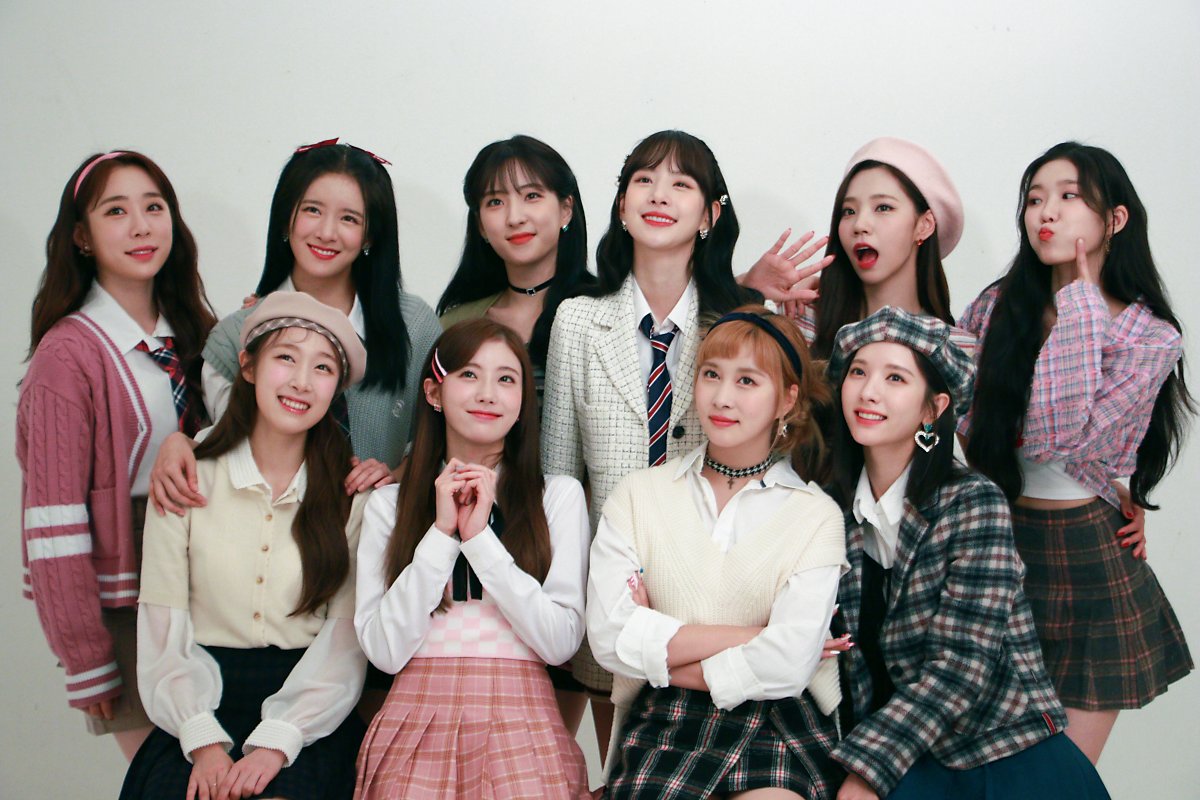  우주소녀 2021년 시즌 그리팅 사진들