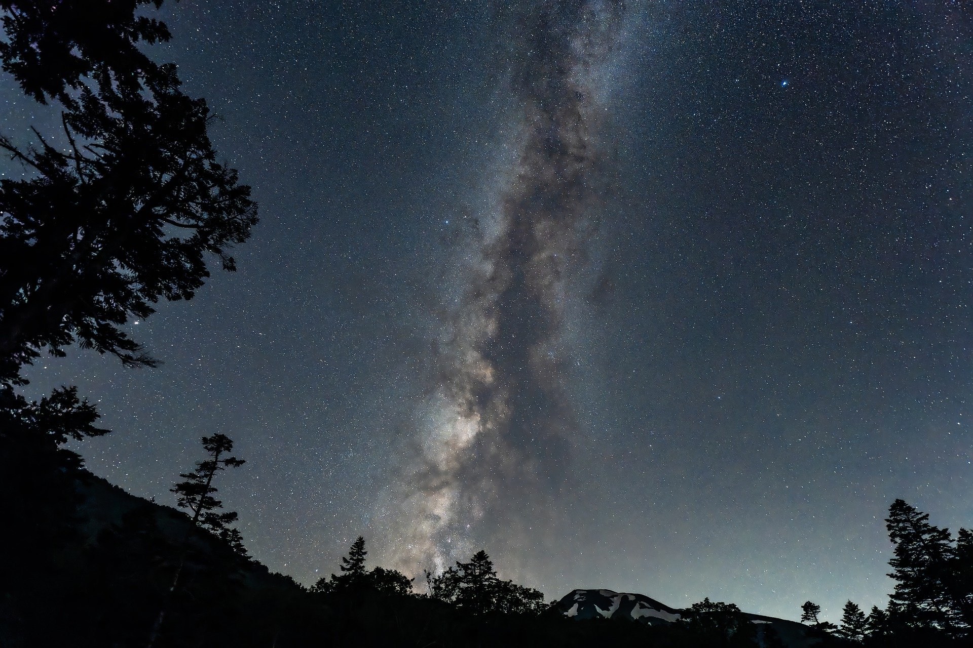 milky-way-6657951_1920.jpg