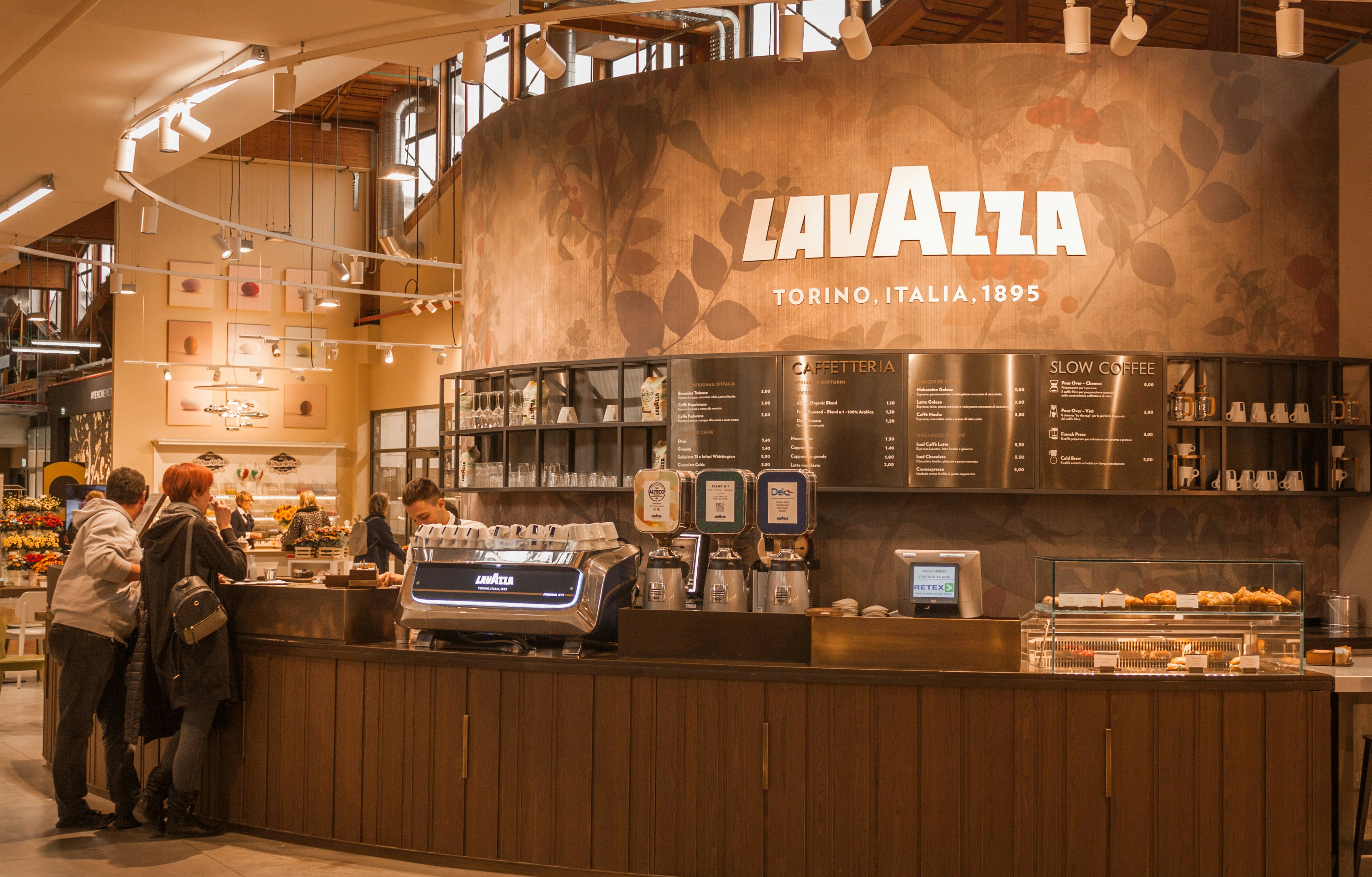 lavazza 커피를 나타내는 이미지