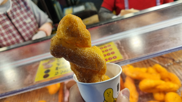 찹쌀꽈배기 이미지