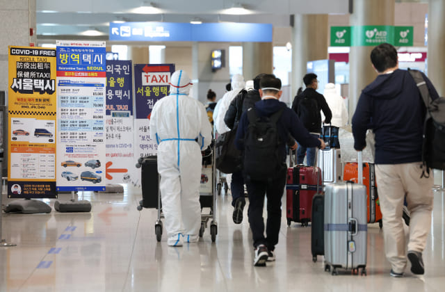  내일부터 해외여행 가능해진다..."입국 정책 나라마다 달라 주의"
