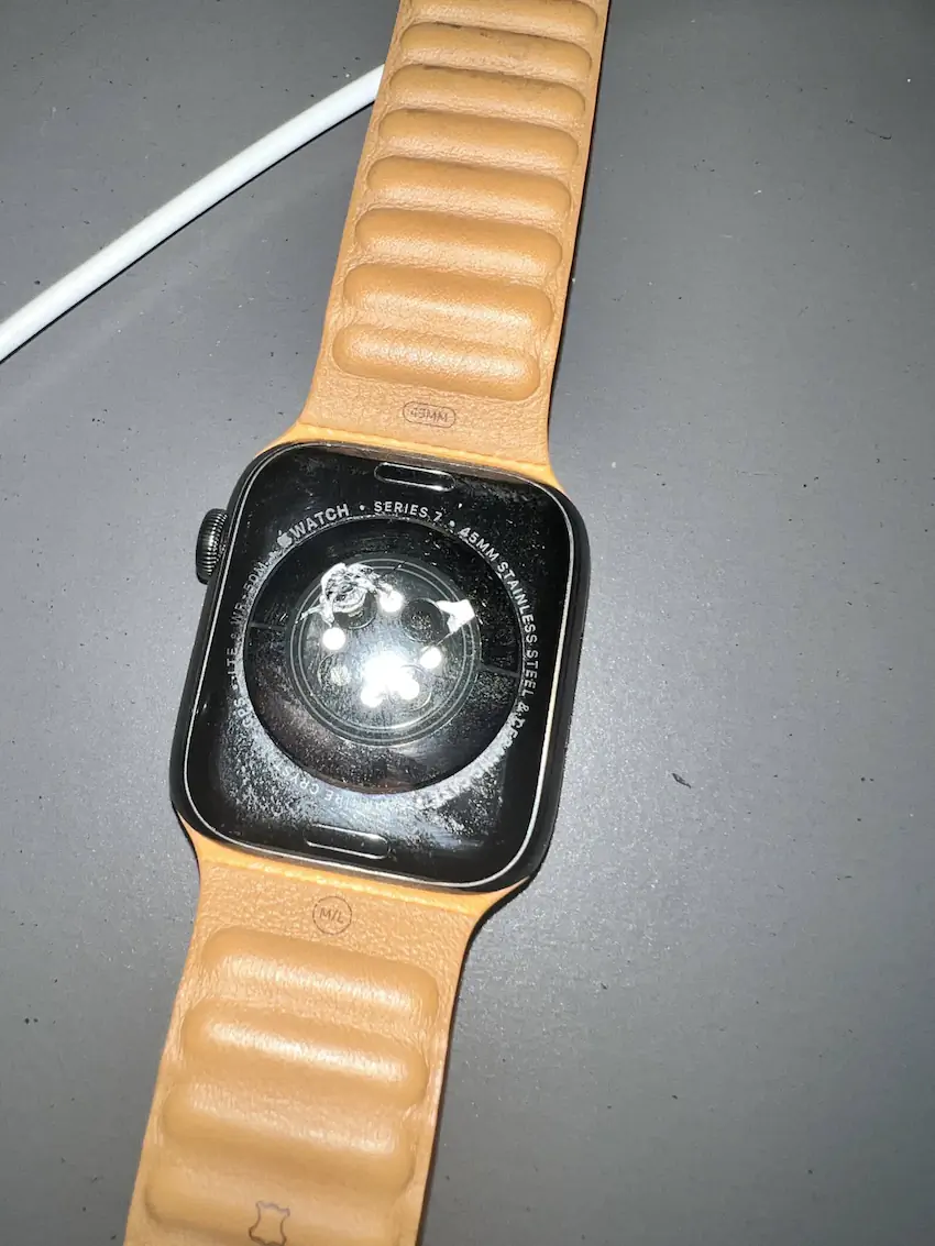 Apple Watch Series 7 폭발