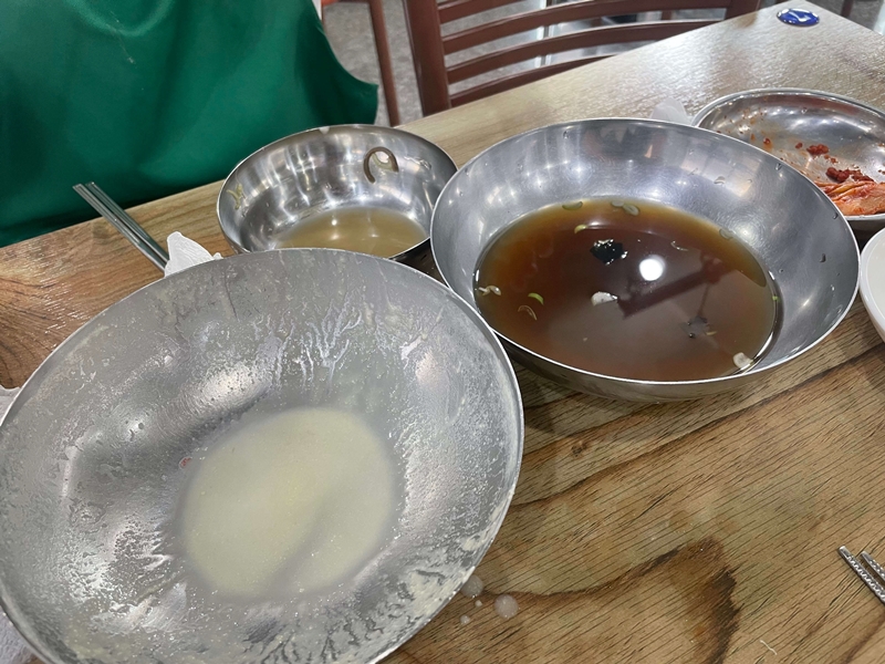 콩국수와-메미소바는-정말-맛있다-전주에서의-첫-식사가-성공적이었다