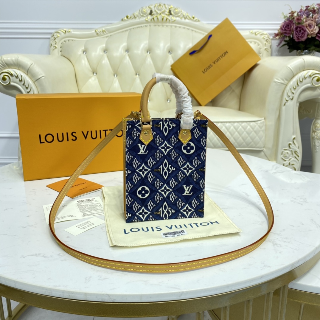  [LOUIS VUITTON] 루이비통 SINCE 1854 쁘띠 삭 플라백 M80288