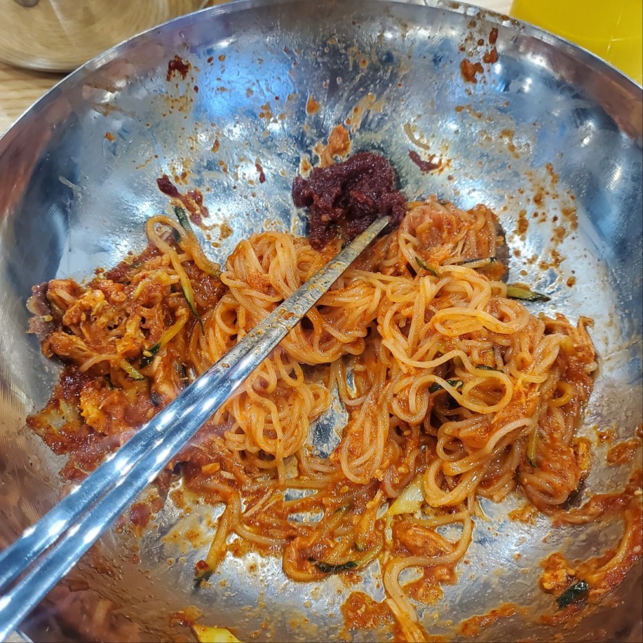 삼삼밀면 이미지