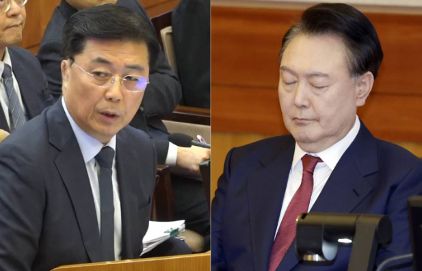 홍장원 헌재 출석