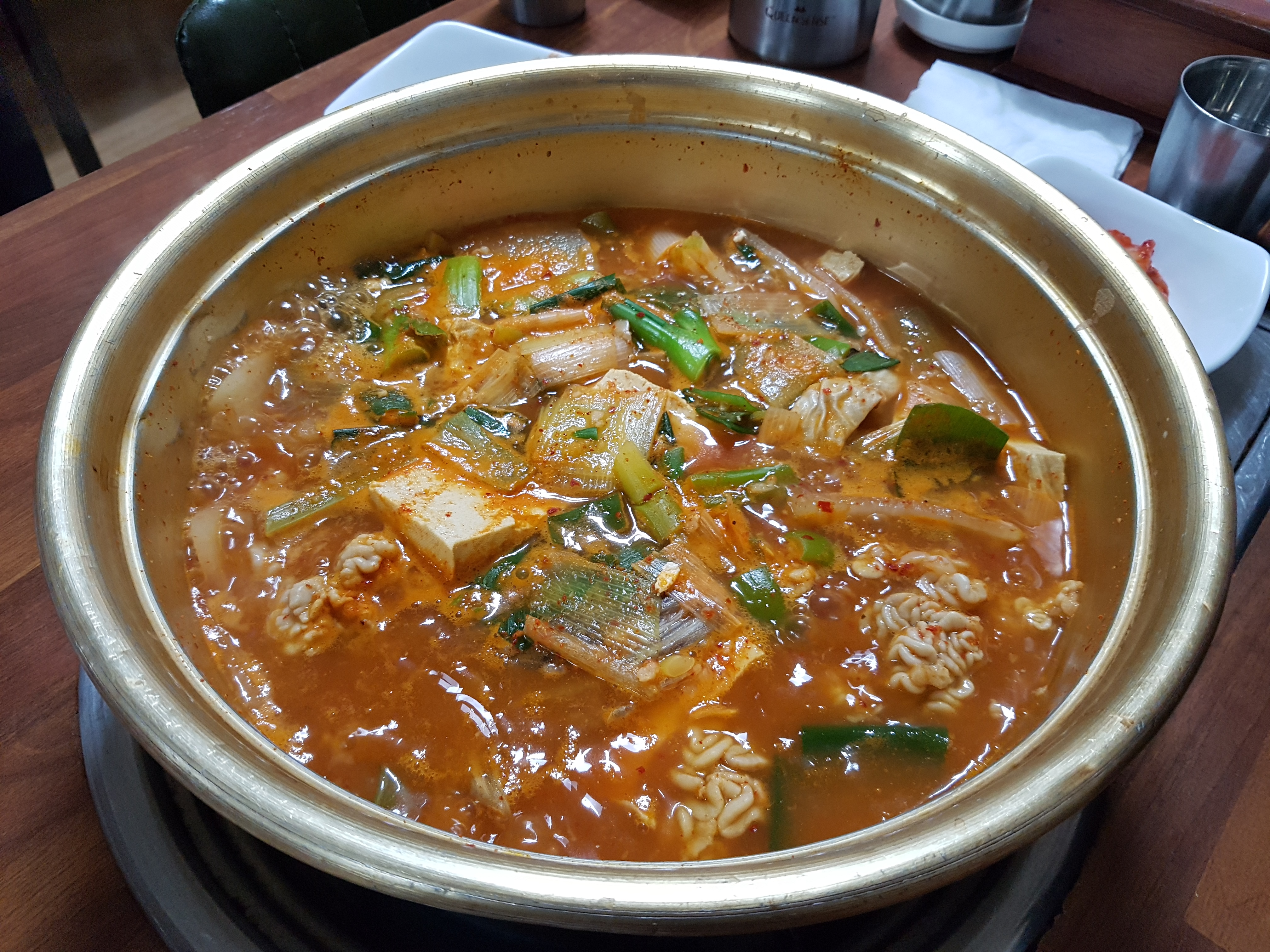 Bakganeyangpunidongtaejjigae (박가네양푼이동태찌개) 1