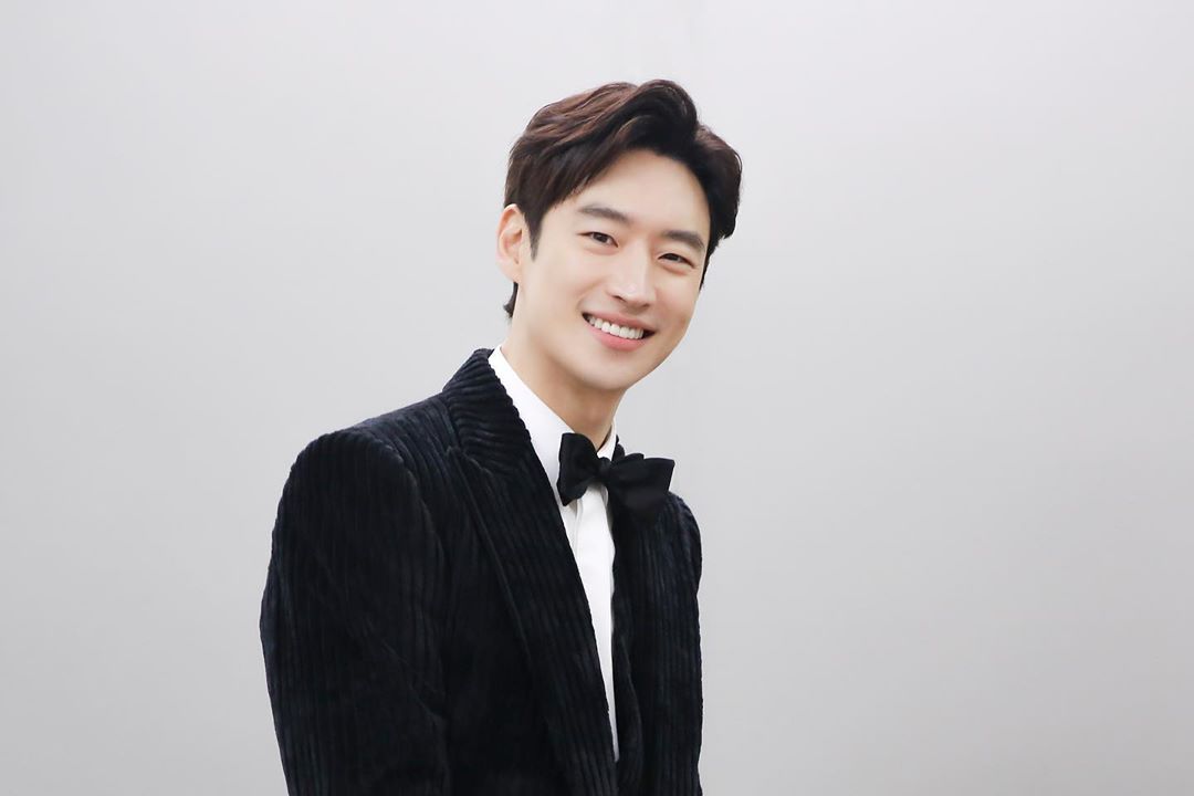 이제훈 나이 키 프로필 사냥의 시간