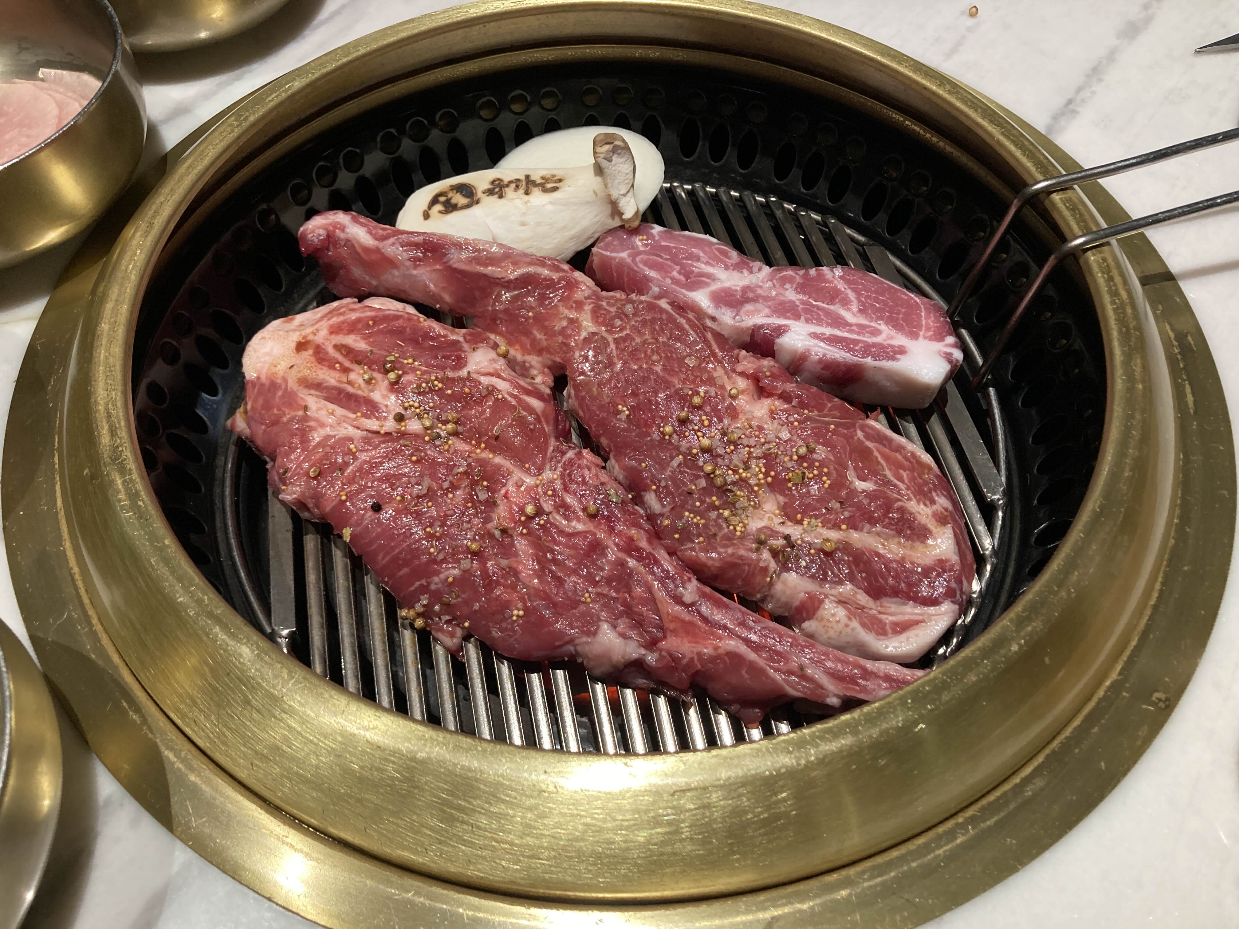 신대방 맛집 육가온 숄더랙