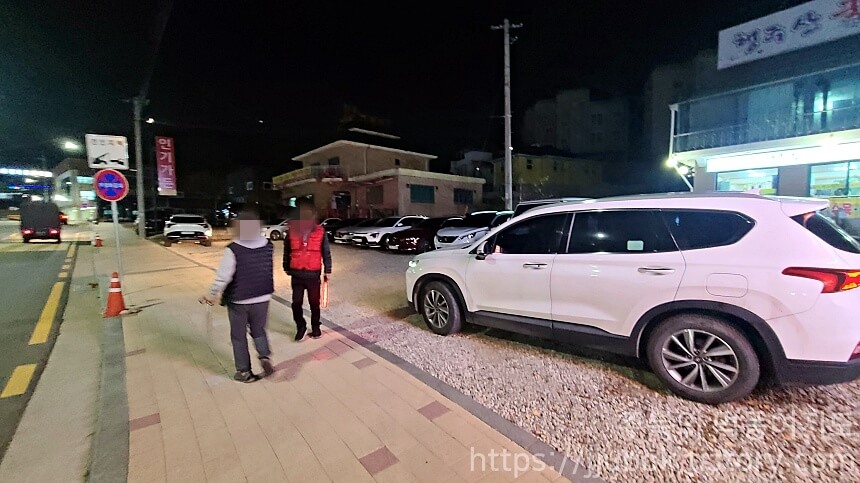경기-고양시-행주산성-아이맛야-장작철판구이주차장-2