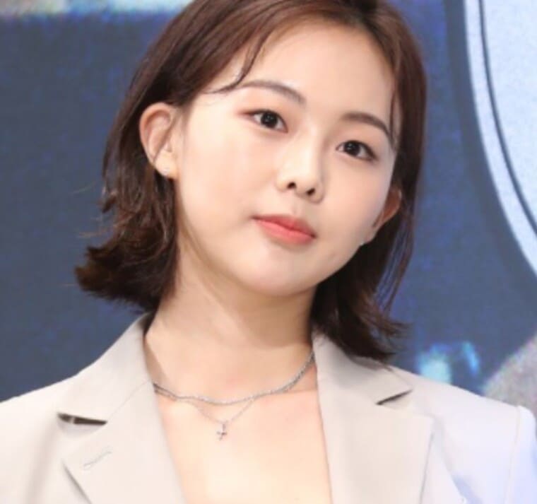 배우-금새록