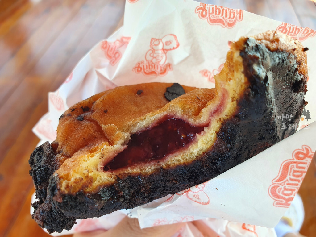 랜디스 도넛 필링 도넛 딸기