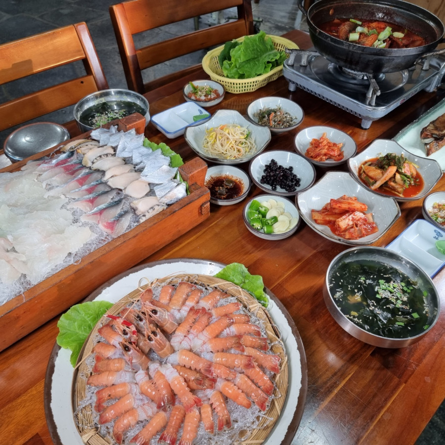  제주 섭지코지 맛집 백록횟집에서 딱새우회를 맛있게 먹었어요!