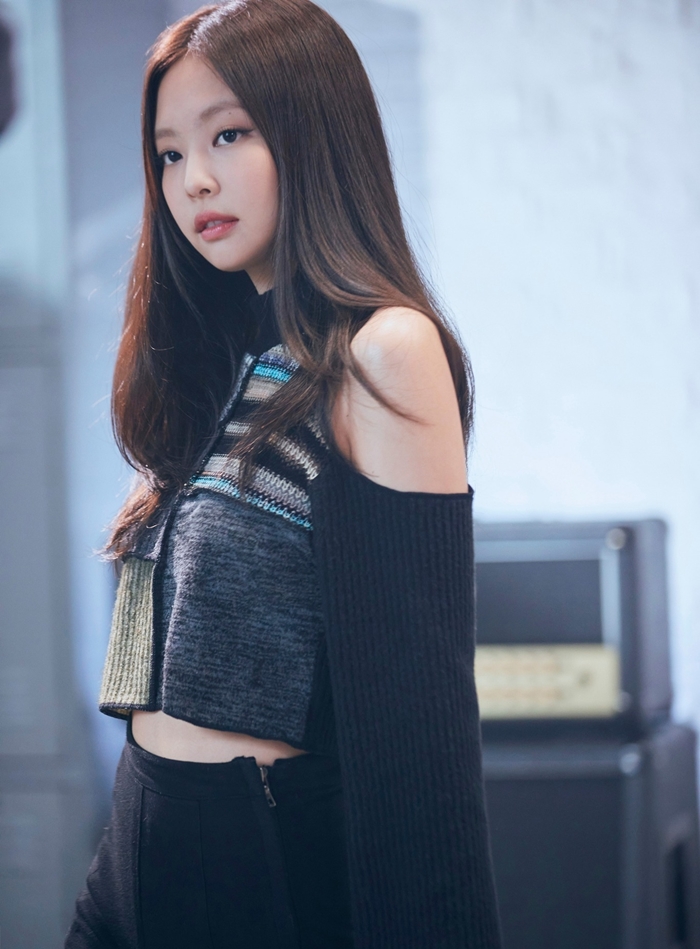  블랙핑크 첫 모바일 게임 화보